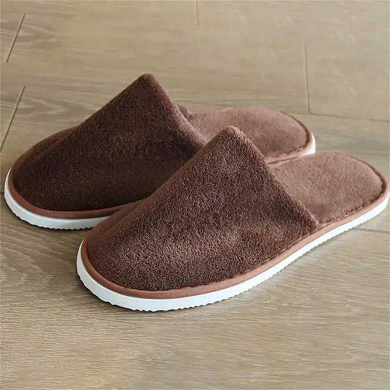 Chinelo Pantufa Classic Marrom